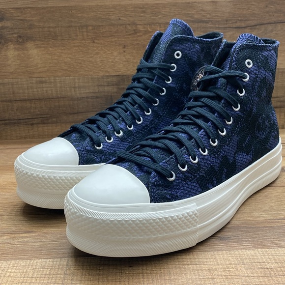 CONVERSE CTAS LIFT HI BRAND 🔥 NEW - Picture 2 of 9